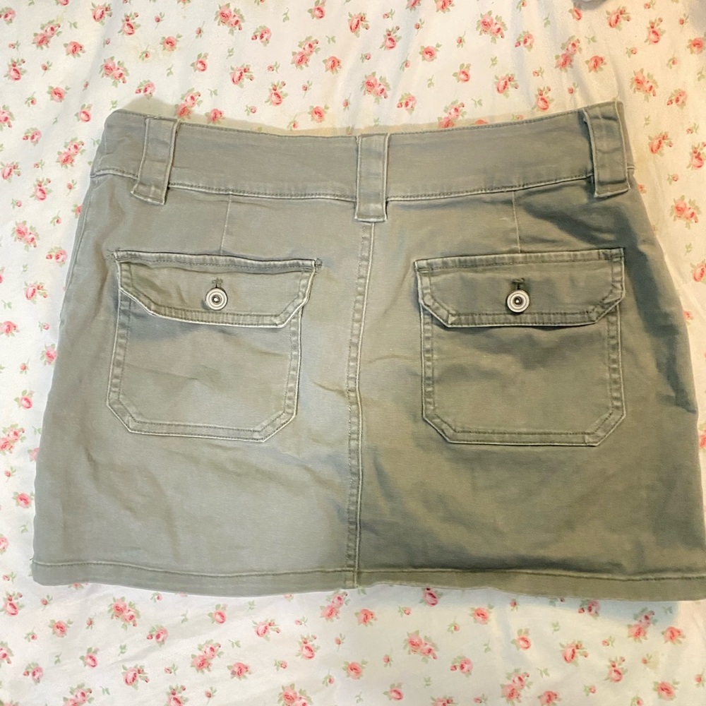 Mini skirt - Picture 3 of 4